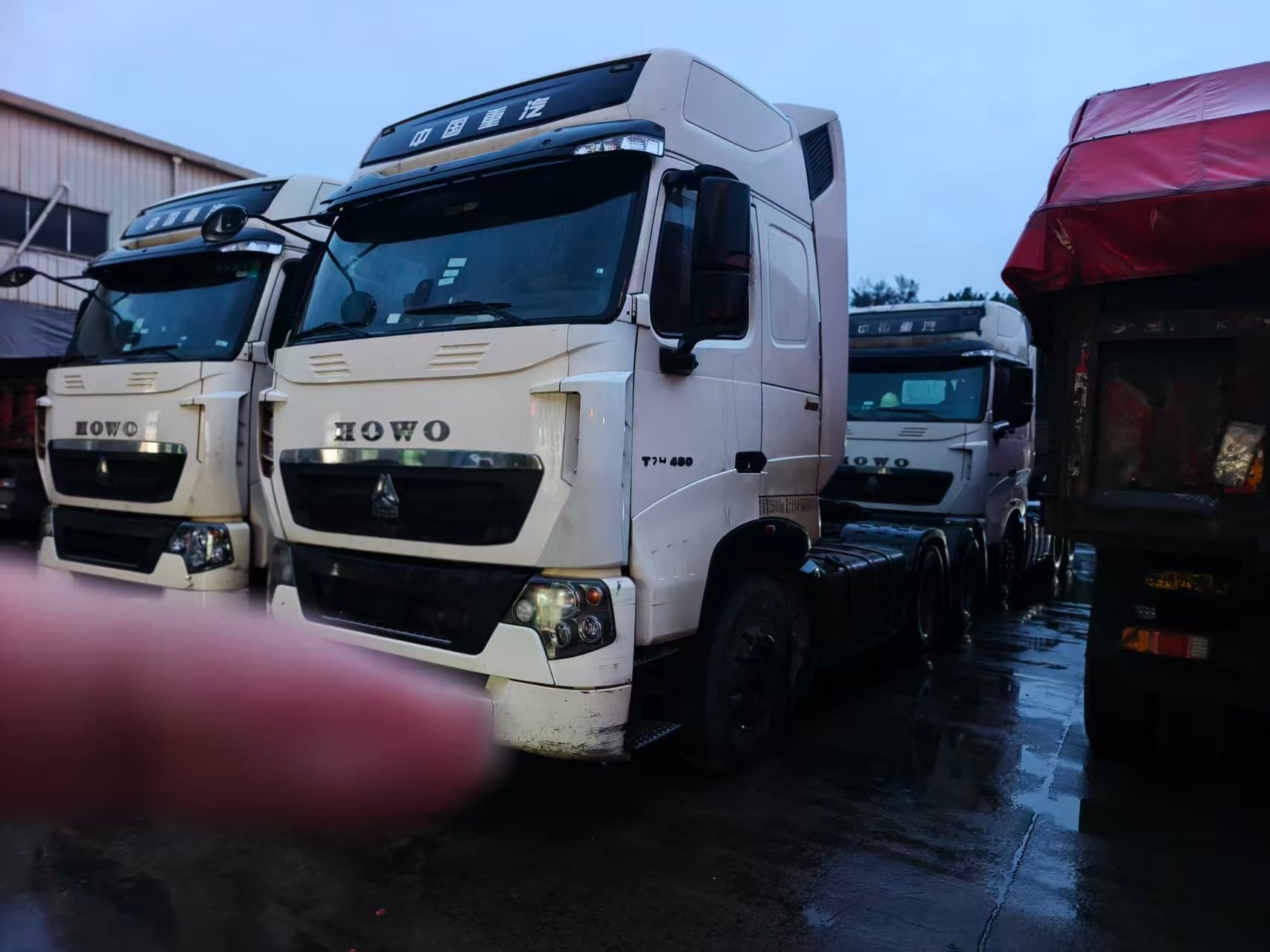 HOWO T7H 480HP tractor truck